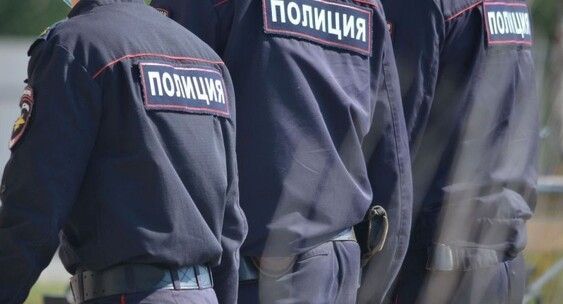 В Североуральске оштрафовали дебошира из подъезда