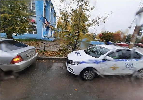 Будут судить горожанина, который на авто столкнулся с автобусом и уехал