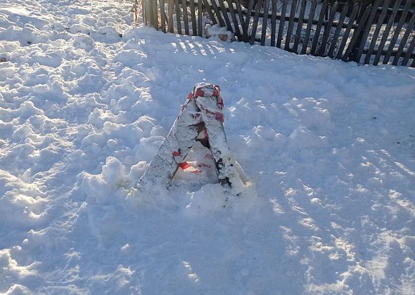 Больше месяца водоколонка в частном секторе на улице Советской не работает. Починить - нет запчастей