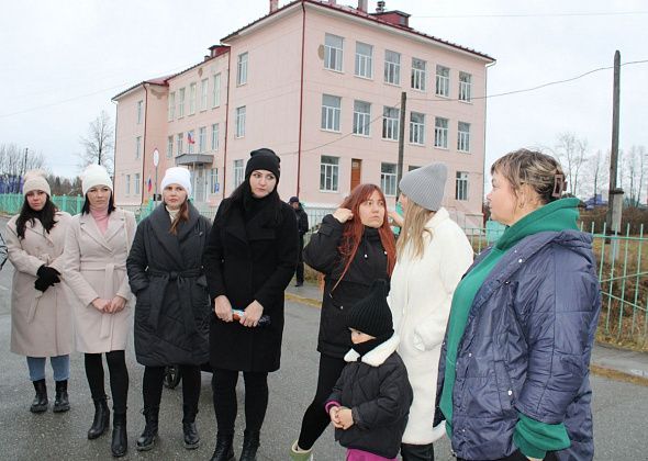 Детей из нового садика Кальи хотят перевести в старый. Слухи-слухами, а люди чемоданы пакуют