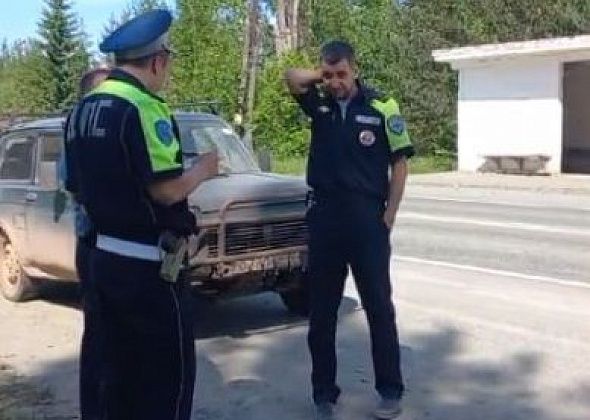 Полицейский изъял машину и права без протокола. Водитель хочет наказать его за превышение полномочий