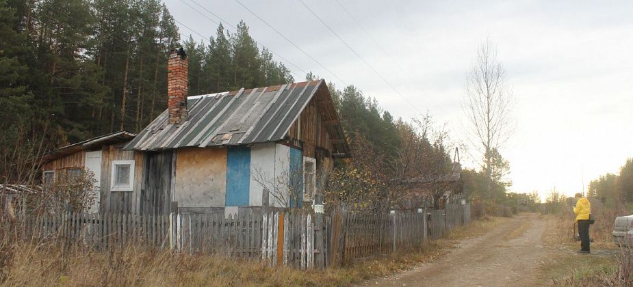 Пенсионерка жалуется на нехватку дачных автобусов. Рекомендует обратиться к Паслеру