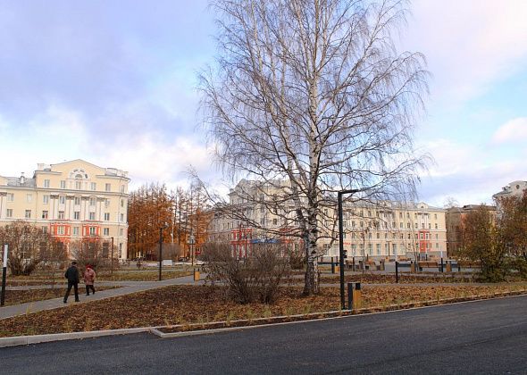 Город закупит три ручных снеугоуборочных машины, чтобы чистить площадь и другие благоустроенные объекты 