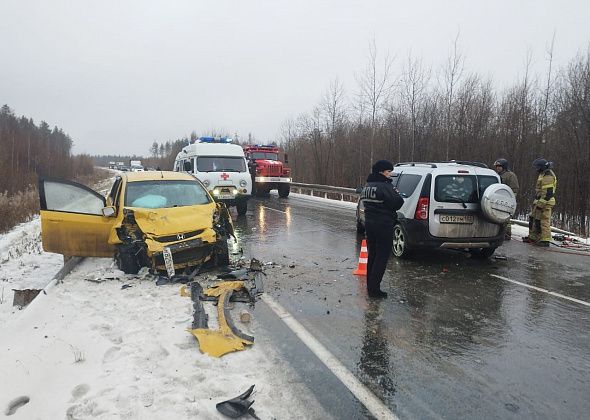 ГАИ просит водителей большегрузов задержаться в Североуральске, около Ивделя - смертельное ДТП