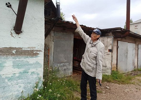 В Черемухово горели гаражи. Хозяева говорят, девочки подожгли 