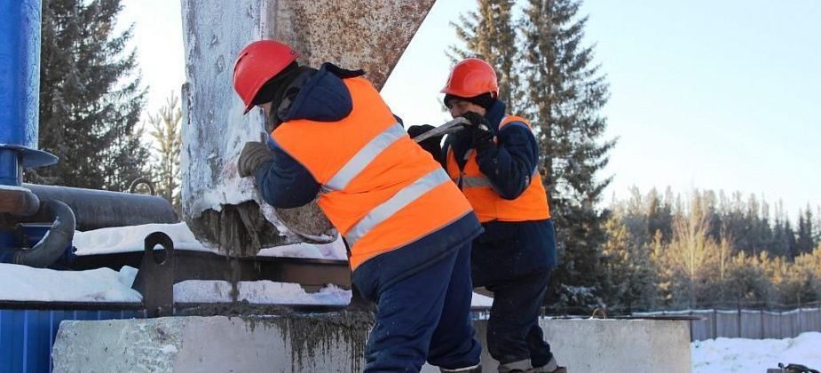 На участке деревообработки шахты «Кальинская» строят водонагревательный комплекс