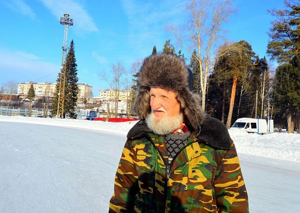 Лед на главном катке Североуральска залит ужасно. Пусть это услышат ответственные