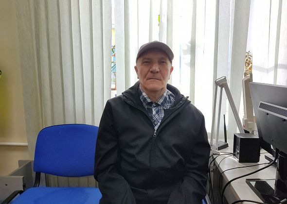 Пенсионер Виктор Мартынов просит администрацию привести в соответствие документы на муниципальное жилье