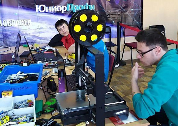 Чемпионат "ЮниорПрофи" оказался по зубам североуральцам: команда робототехников из ЦВР заняла несколько призовых мест