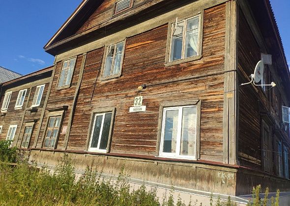 Жители поселка Третий Северный просят, чтобы отопительные трубы заизолировали к зиме