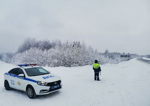 ГАИ просит водителей отказаться от поездок в связи со сложной дорожной ситуацией