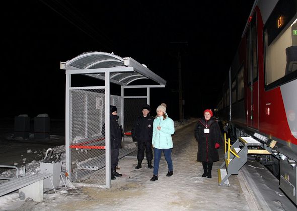 Управление соцполитики напоминает - успевайте получить карту "Уралочка" для льготного проезда!