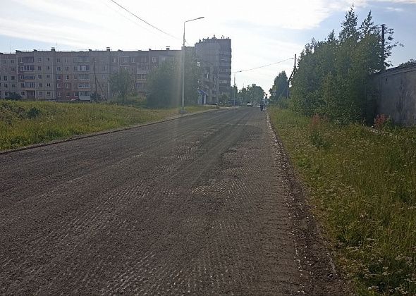 Официально. В городе начался ремонт дорог. Улицу Каржавина сдадут к 1 сентября