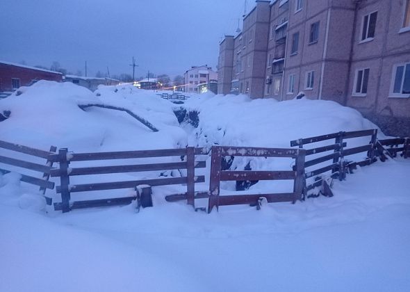 Траншею у пекарни в Третьем Северном так и не закопали. Обещали зарыть к пятнице